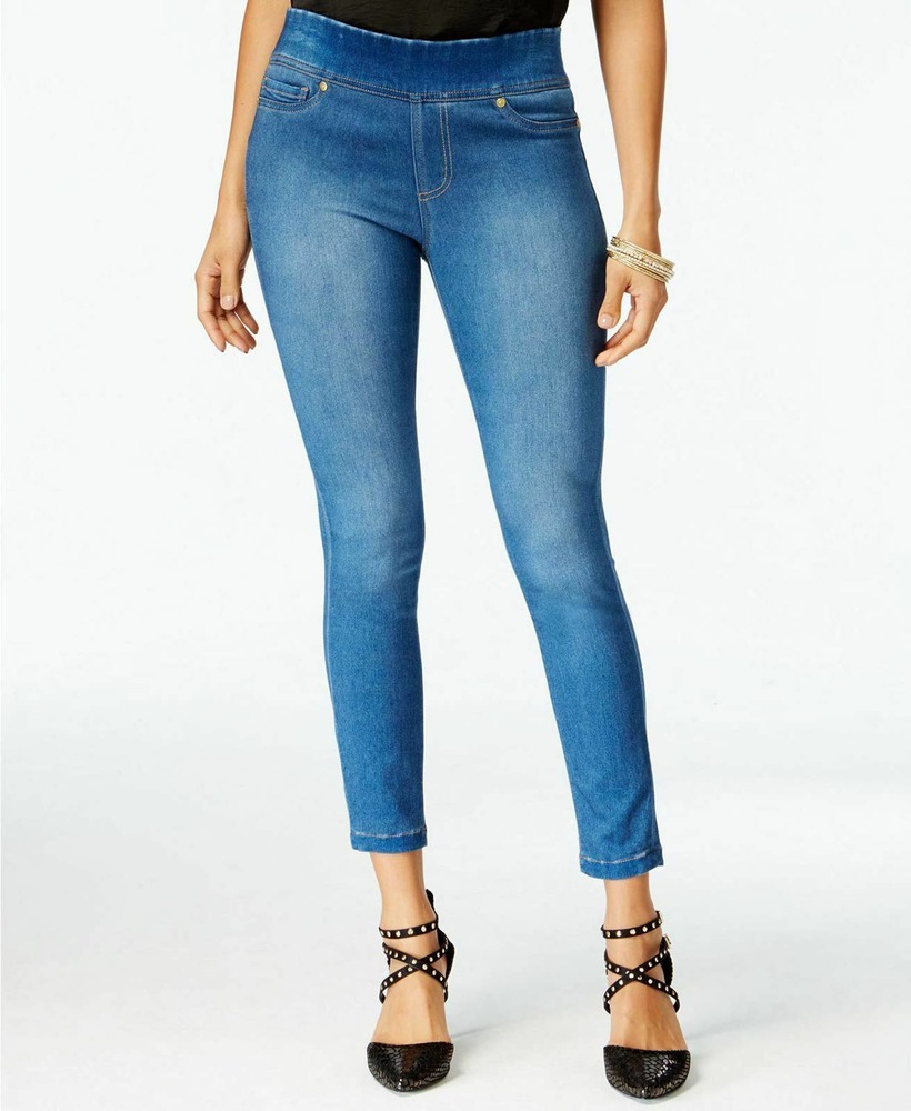 Thalia Sodi. Super soft pull on skinny leg denim jeans